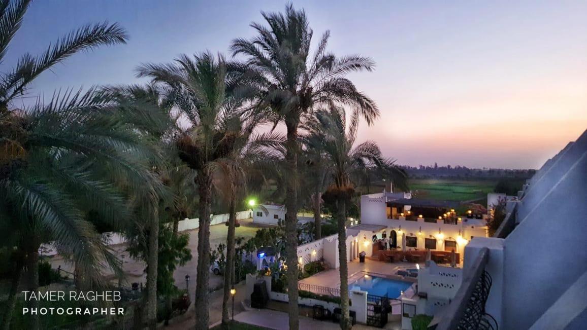 Six Corners Resort Abū Sulţān Extérieur photo