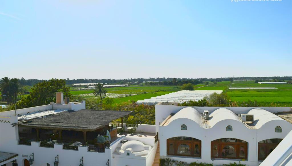 Six Corners Resort Abū Sulţān Extérieur photo